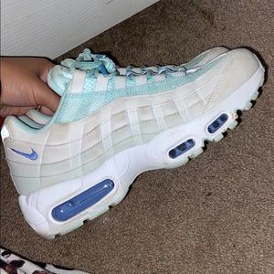 nike air max 95s
